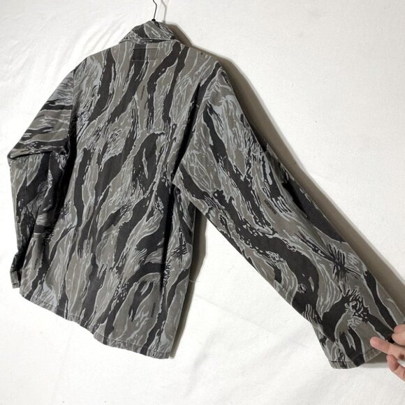 Ranger Camo Button Up Utility Shirt S - Picture 10 of 15